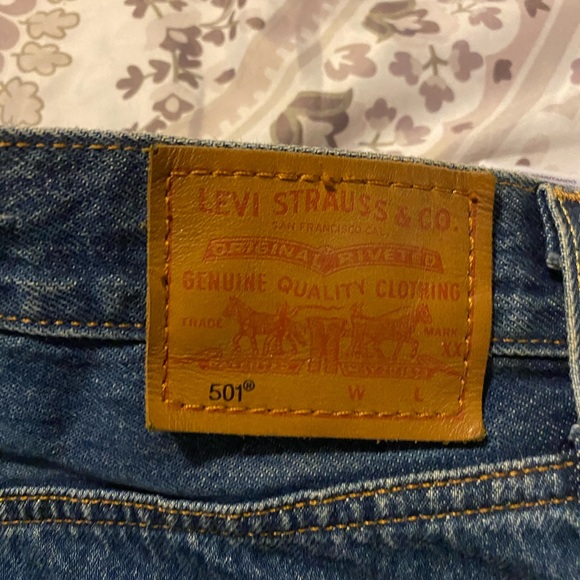 Jean shorts - Picture 3 of 4